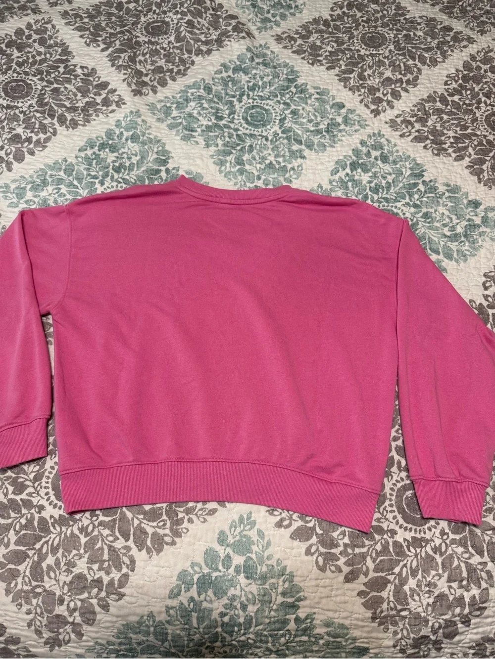 Girls old navy Pink Heart Accent Crewneck Sweatshirt